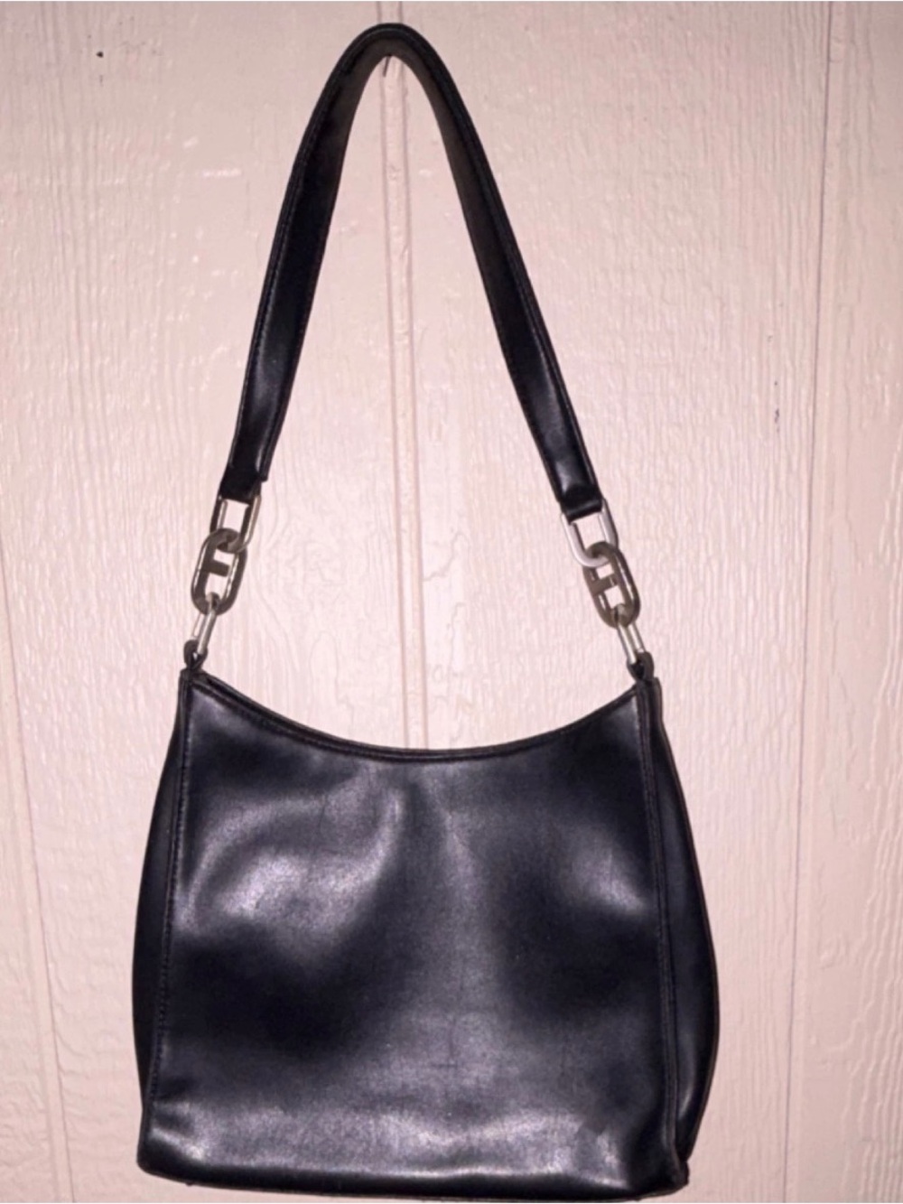 Classic Black Shoulder Bag - Women's Everyday Tote - Picture 6 of 6